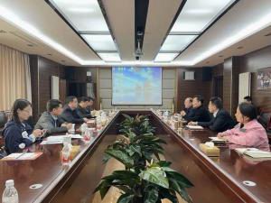 洛阳市商务局局长吕宗乐一行莅临乐鱼官方站页面登录入口调研指导工作